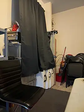 choclatepeaach online show from 12.21.25