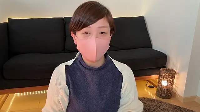 Snapshot of Risa_06 chatting on 12.23.24 Risa 06 online show from 12.23.24