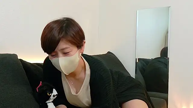 Snapshot of Risa_06 chatting on 02.28.25 Risa 06 online show from 02.28.25