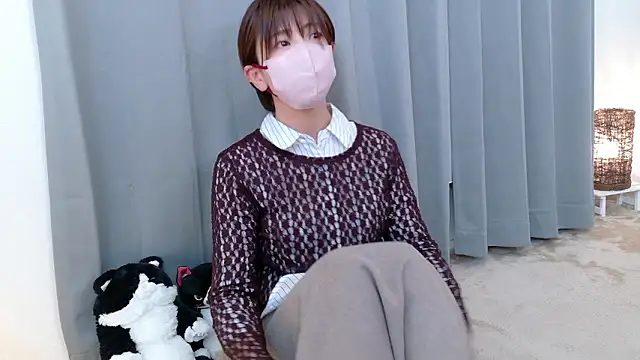 Snapshot of Risa_06 chatting on 11.14.25 Risa 06 online show from 11.14.25