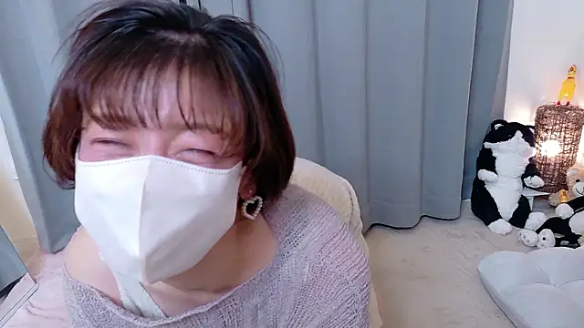 Snapshot of Risa_06 chatting on 02.15.26 Risa 06 online show from 02.15.26