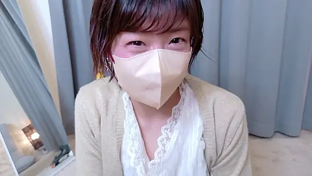 Snapshot of Risa_06 chatting on 02.18.26 Risa 06 online show from 02.18.26