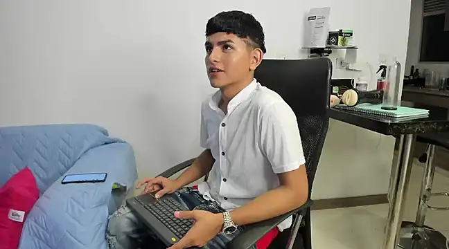 Lyam ap online show from 01.11.25