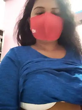 Snapshot of Dr_Chhaya chatting on 01.19.26 Dr Chhaya online show from 01.19.26