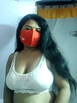 Snapshot of Dr_Chhaya chatting on 02.05.26 Dr Chhaya online show from 02.05.26