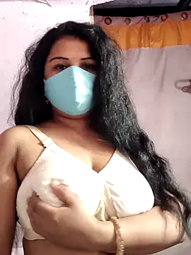 Snapshot of Dr_Chhaya chatting on 02.14.26 Dr Chhaya online show from 02.14.26