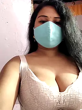 Snapshot of Dr_Chhaya chatting on 02.21.26 Dr Chhaya online show from 02.21.26