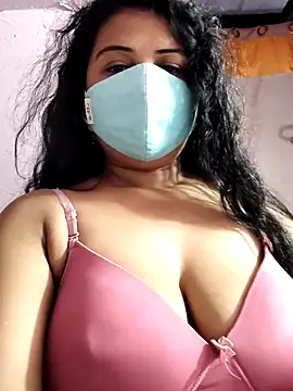 Snapshot of Dr_Chhaya chatting on 02.24.26 Dr Chhaya online show from 02.24.26