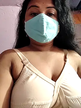 Snapshot of Dr_Chhaya chatting on 02.26.26 Dr Chhaya online show from 02.26.26