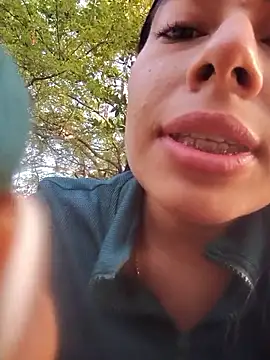 Caro kitty- online show from 10.28.25