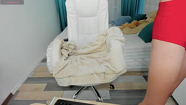 CooperAllana online show from 10.14.25