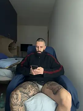 Snapshot of Gioeltoro89 chatting on 02.08.26 Gioeltoro89 online show from 02.08.26