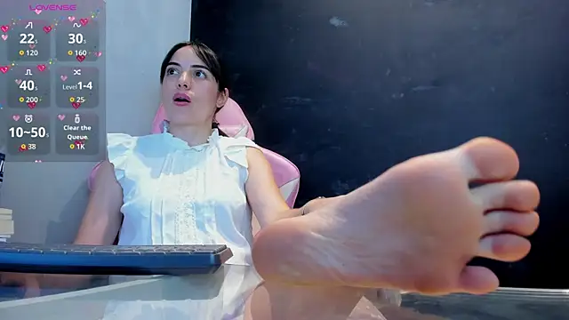 Snapshot of sherilkwang19tv chatting on 09.12.25 sherilkwang19tv online show from 09.12.25