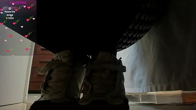 Snapshot of sherilkwang19tv chatting on 10.25.25 sherilkwang19tv online show from 10.25.25