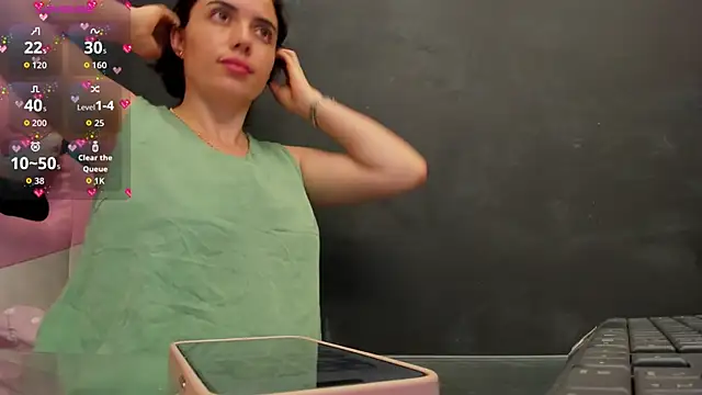 Snapshot of sherilkwang19tv chatting on 11.05.25 sherilkwang19tv online show from 11.05.25