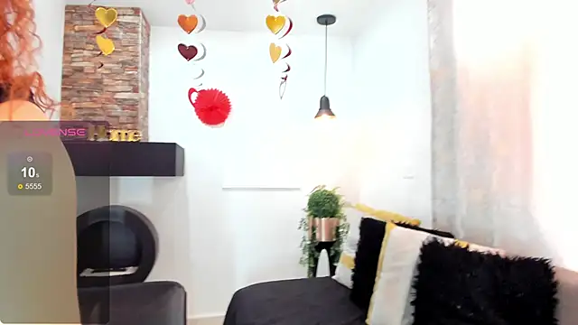 Snapshot of ebbafernandez_ chatting on 02.16.25 ebbafernandez online show from 02.16.25