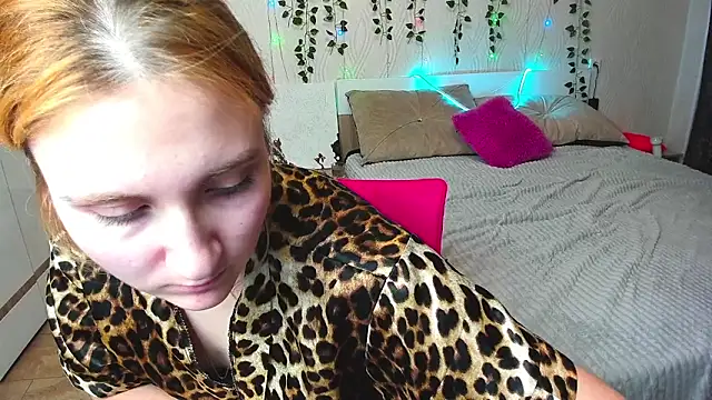 Miss Elsa  online show from 03.04.25