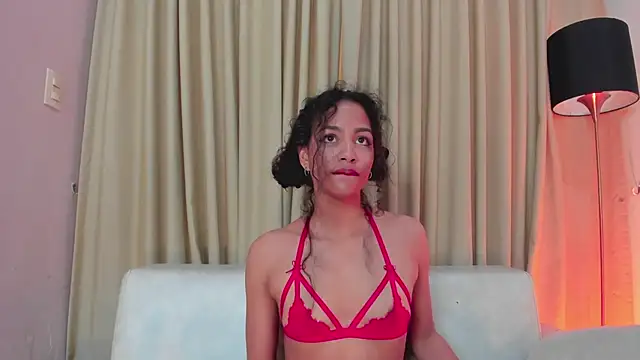 Snapshot of AntonellaHall_ chatting on 03.06.25 AntonellaHall online show from 03.06.25