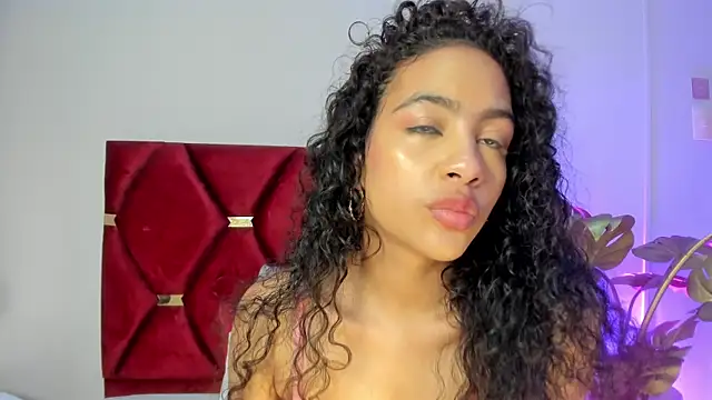 Snapshot of AntonellaHall_ chatting on 10.11.25 AntonellaHall online show from 10.11.25