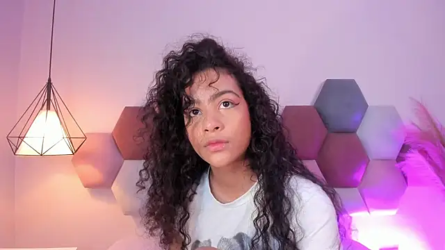 Snapshot of AntonellaHall_ chatting on 10.24.25 AntonellaHall online show from 10.24.25