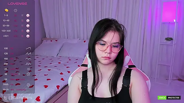 Snapshot of ClaireFaers_ chatting on 01.21.25 ClaireFaers online show from 01.21.25