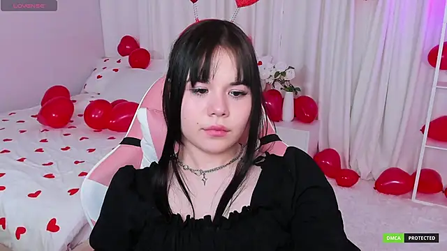 Snapshot of ClaireFaers_ chatting on 02.14.25 ClaireFaers online show from 02.14.25