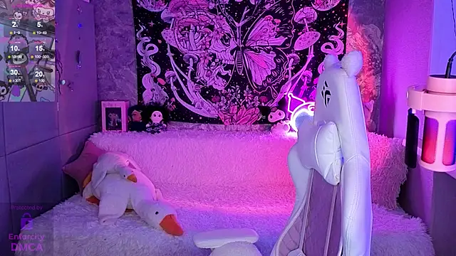 Snapshot of ClaireFaers_ chatting on 11.16.25 ClaireFaers online show from 11.16.25