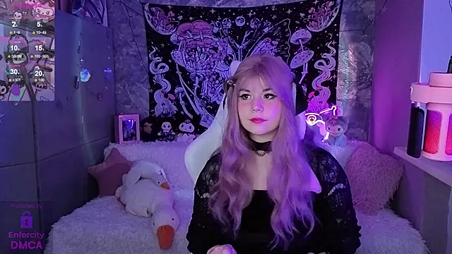 Snapshot of ClaireFaers_ chatting on 11.27.25 ClaireFaers online show from 11.27.25