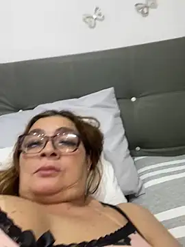 AntonellaAlondra4 online show from 02.13.25