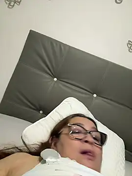 AntonellaAlondra4 online show from 06.07.26