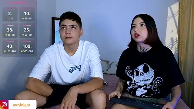 Snapshot of kitty_of_nighttt chatting on 10.13.25 kitty of nighttt online show from 10.13.25