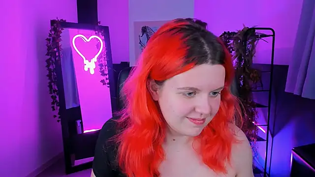 NielletaBlossom online show from 02.10.25