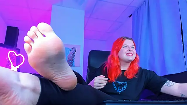 NielletaBlossom online show from 02.24.25