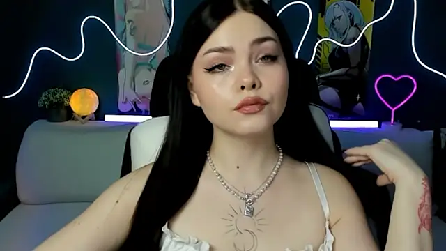 AkiraKatsu online show from 02.02.25