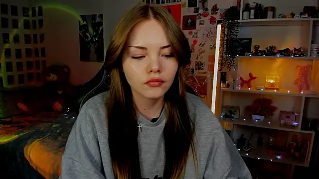 AkiraKatsu online show from 04.27.26