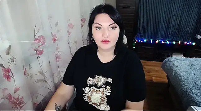 Snapshot of Lady_Boom_Wild_ chatting on 12.03.24 Lady Boom Wild online show from 12.03.24