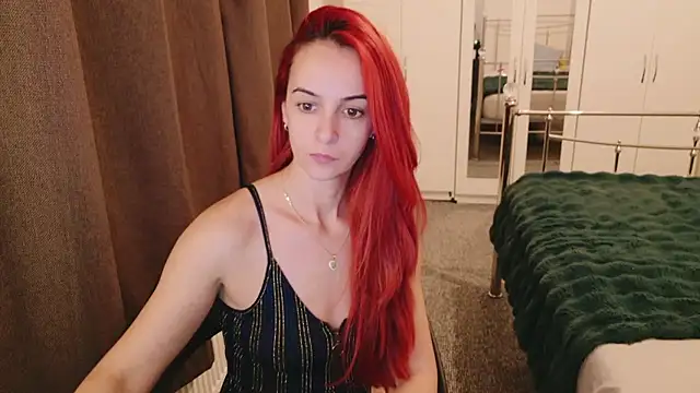 Snapshot of karlaolivia chatting on 01.10.26 karlaolivia online show from 01.10.26