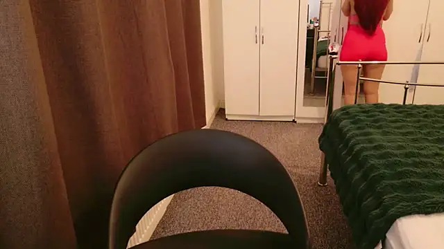 karlaolivia online show from 03.03.26