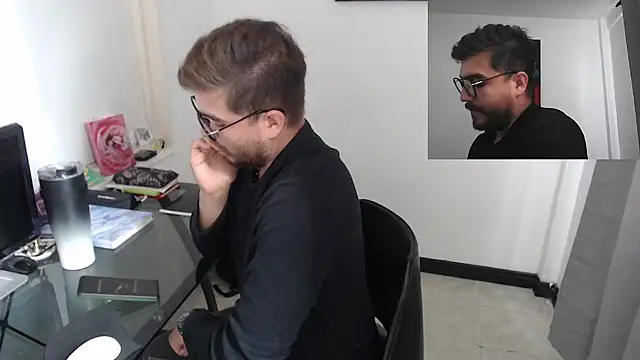 Snapshot of Dylanwish chatting on 12.05.24 Dylanwish online show from 12.05.24