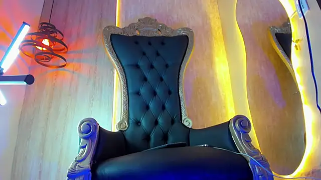 thaddeus king online show from 02.24.25