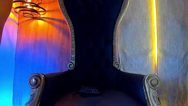 thaddeus king online show from 11.10.25