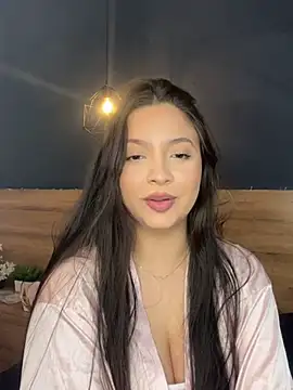 Snapshot of NathRossi chatting on 02.27.25 NathRossi online show from 02.27.25