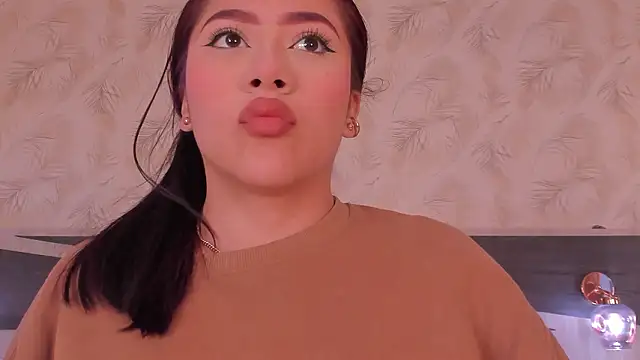 nicolle pierce online show from 02.28.26