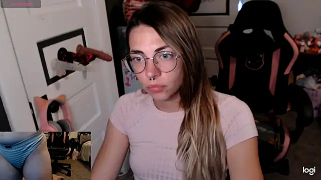 KSwonderland6 online show from 11.05.25