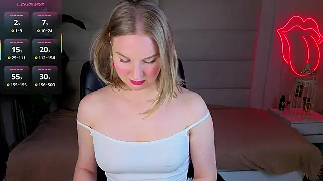 Angel Nikole online show from 02.23.26