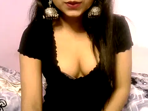 Snapshot of Sanjana_Gupta chatting on 01.10.25 Sanjana Gupta online show from 01.10.25