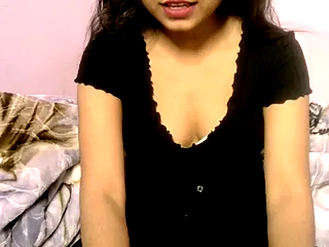 Snapshot of Sanjana_Gupta chatting on 01.12.25 Sanjana Gupta online show from 01.12.25
