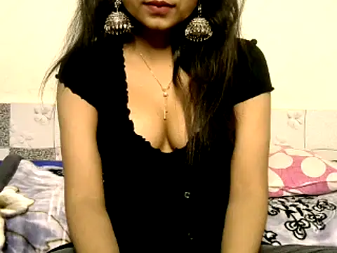 Snapshot of Sanjana_Gupta chatting on 02.08.25 Sanjana Gupta online show from 02.08.25