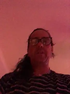 ingrid1982 online show from 02.21.25