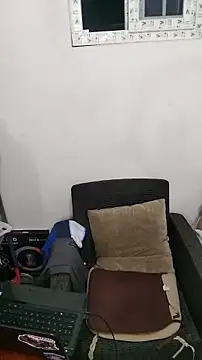 Snapshot of miketripi420 chatting on 04.11.26 miketripi420 online show from 04.11.26